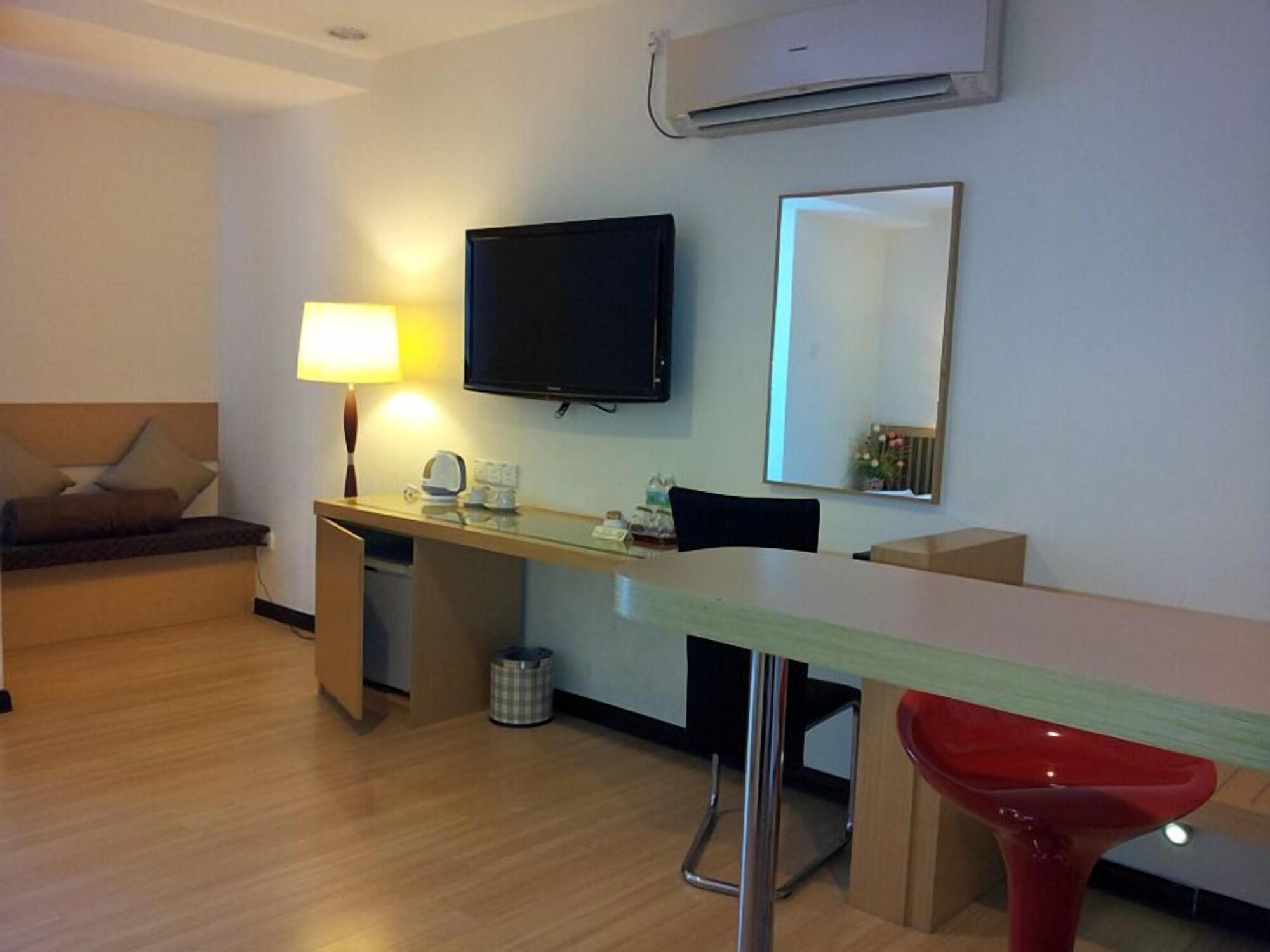 De' Garden Hotel, 3* Butterworth